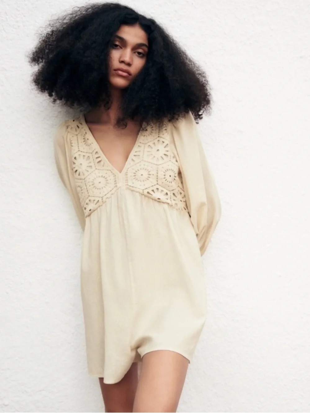 Zara Crochet Romper Medium Beige Balloon Sleeve Lightweight Coastal Linen Cotton